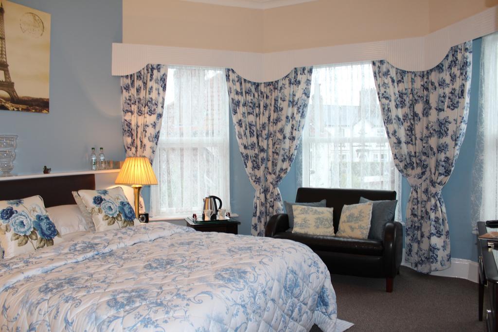 Bed and Breakfast The Albaston Torquay Pokoj fotografie